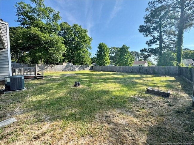 Building Photo - 945 Winterberry Dr