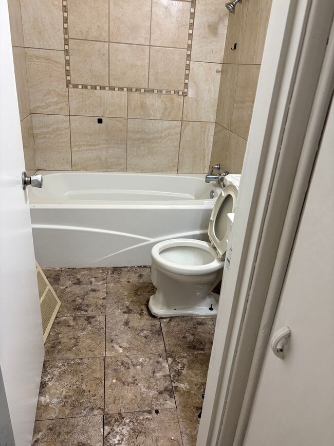 Building Photo - 1948 S Roosevelt St