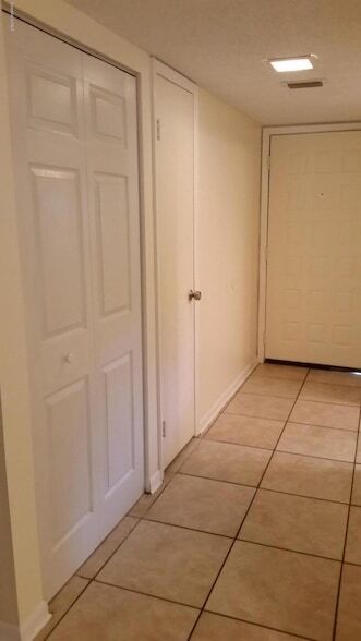 Building Photo - 205 Palmetto Ave