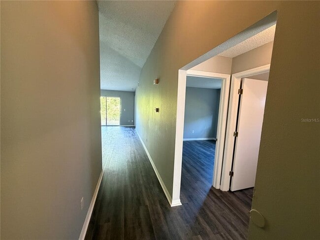 Building Photo - 11701 Brenford Crest Dr