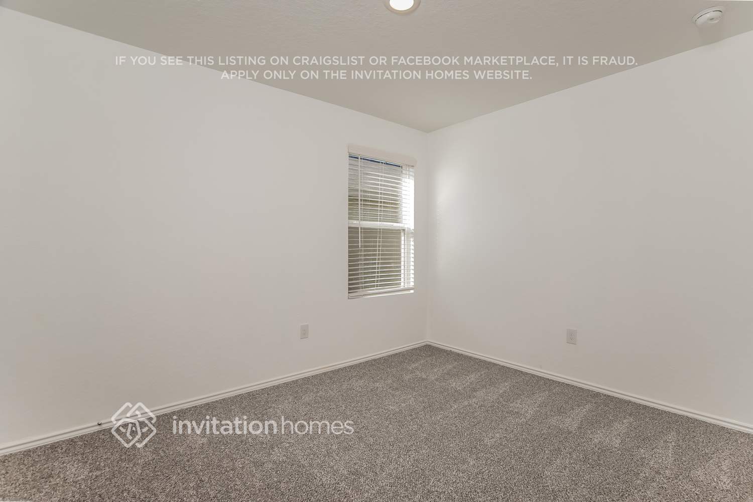 Building Photo - 8272 Piedra Medina