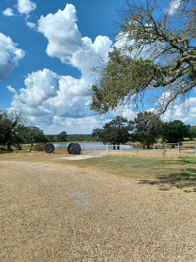 Building Photo - 3570 Vz County Rd 2602