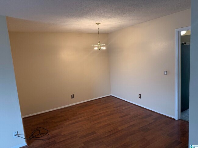 Building Photo - 838 Beacon Pkwy W