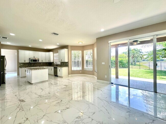 Building Photo - 11818 Preservation Ln