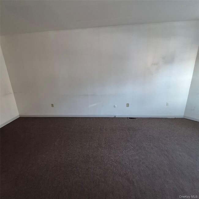 Building Photo - 83 Franklin St