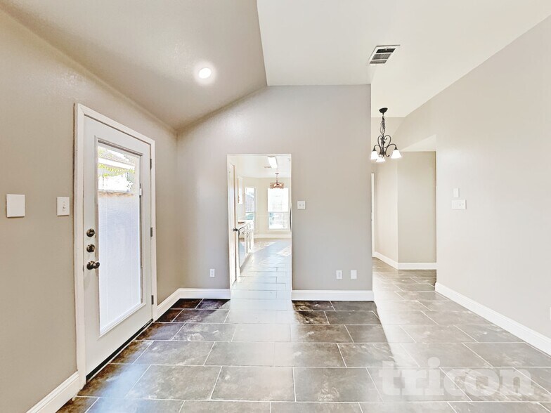 Building Photo - 1517 Audrey Dr