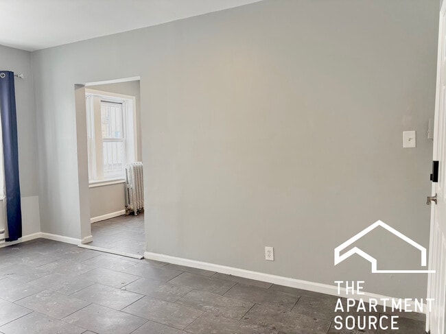 Building Photo - 6228 S Western Ave