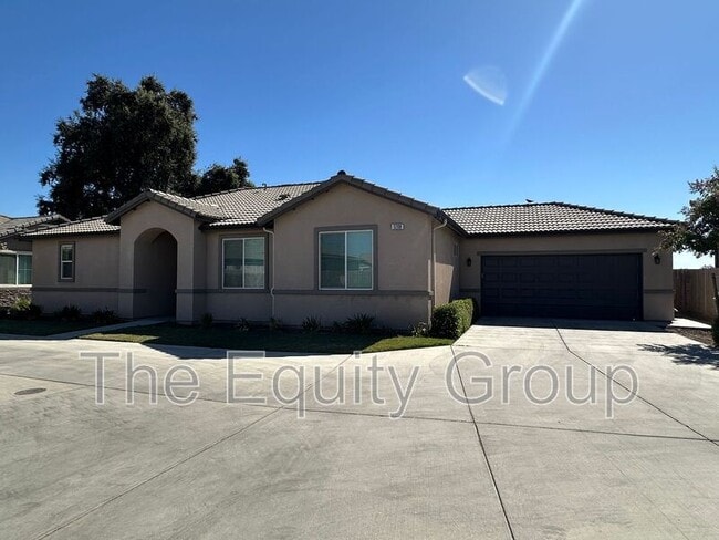 Building Photo - 3208 N Rova Ct