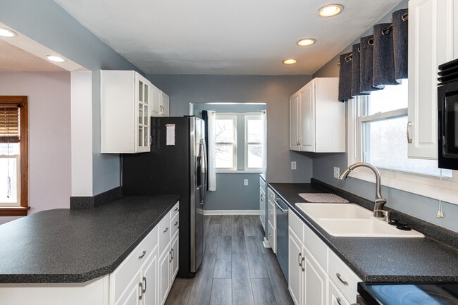 Kitchen - 4254 Dayton Xenia Rd