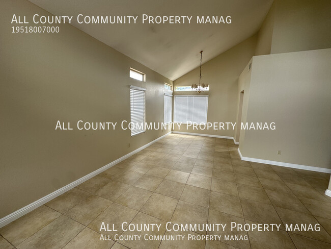 Building Photo - 39924 Osprey Rd
