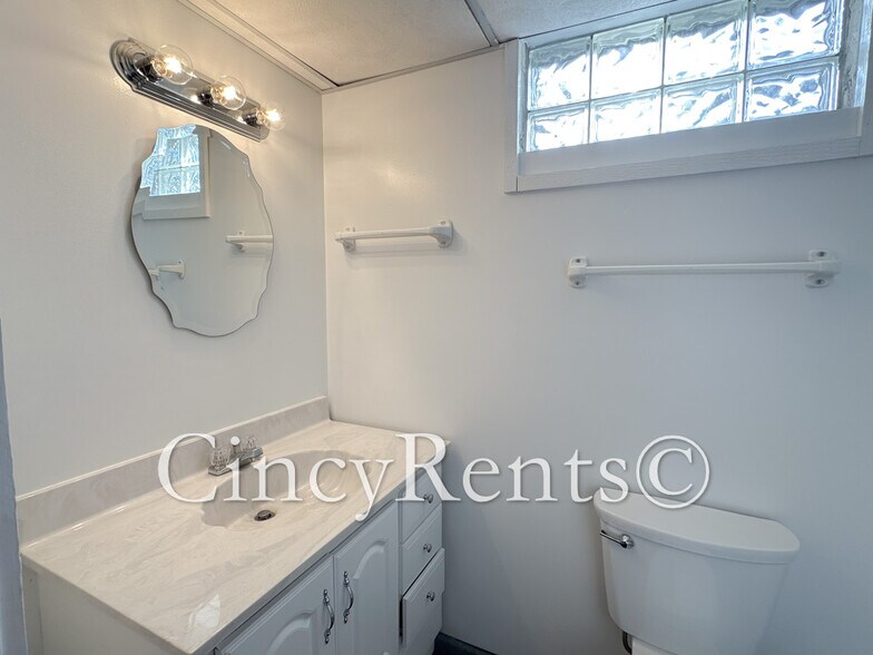 Building Photo - 4657 Kugler Mill Rd