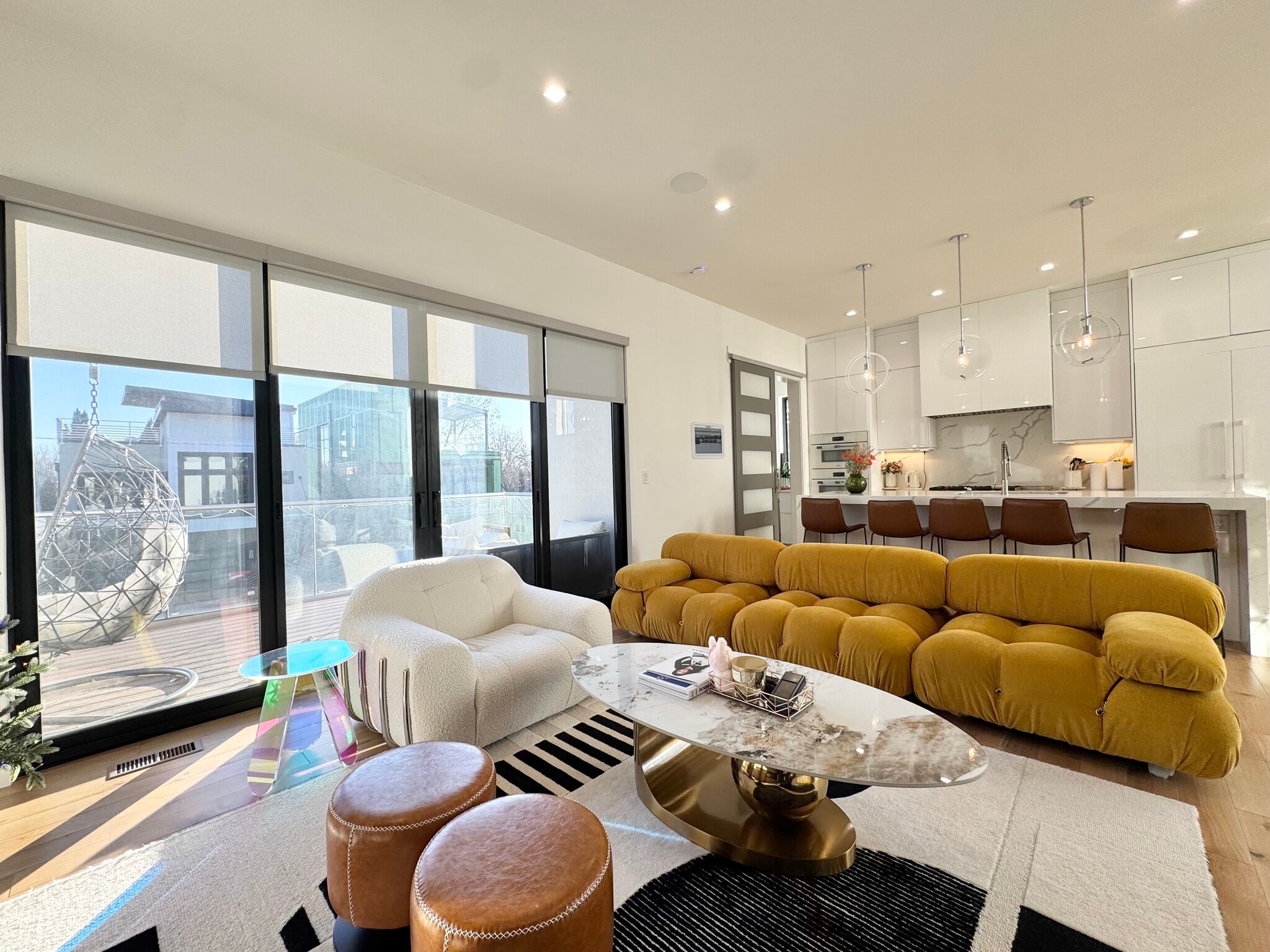 Building Photo - 4732 Mercier St