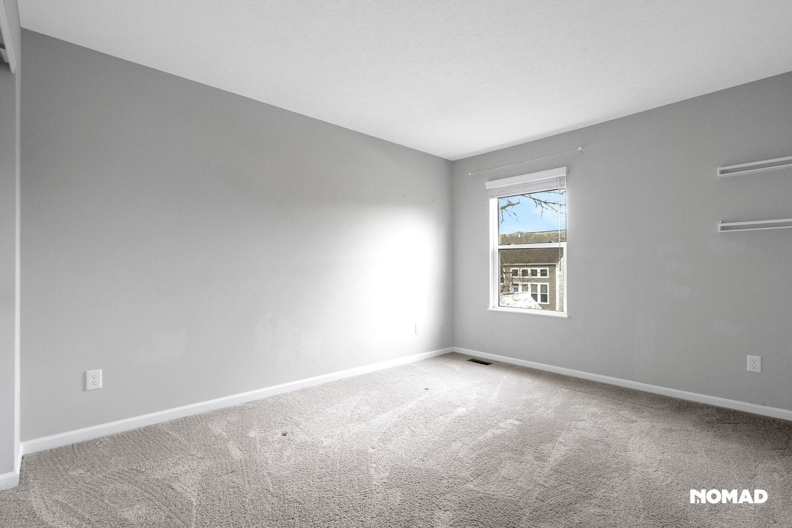 Building Photo - 261 Minton Dr