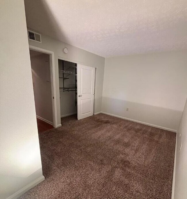 Building Photo - 945 Quay Ave