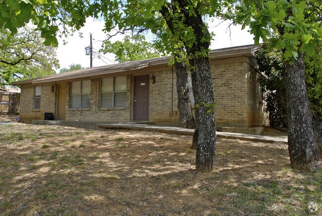 Building Photo - Maurice Street Duplexes