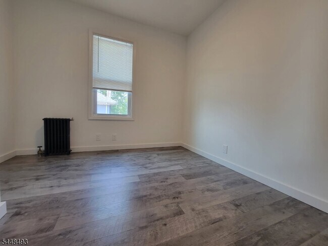 Building Photo - 712 W Blancke St