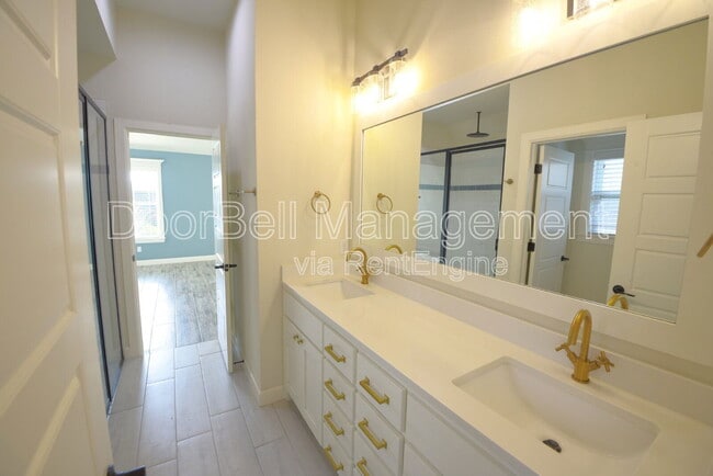 Building Photo - 4432 S 177th E Pl