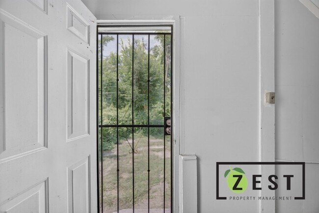 Building Photo - OPEN HOUSE- 7/23! 6PM-630PM!