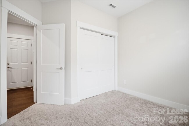 Building Photo - 3011 Citizens Ln