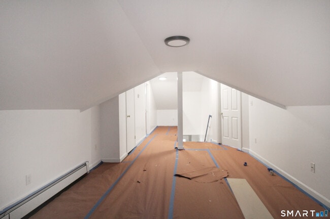 Building Photo - 29 Sisson Ave