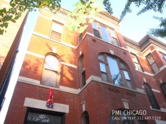 Building Photo - 2141 N Sheffield Ave