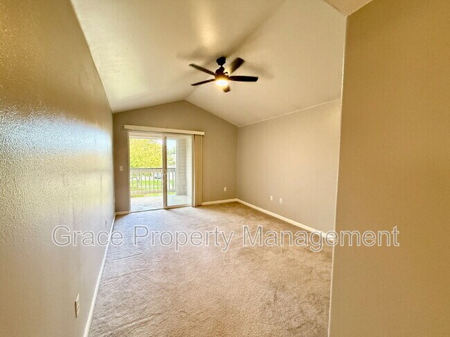 Building Photo - 1146 Opal St