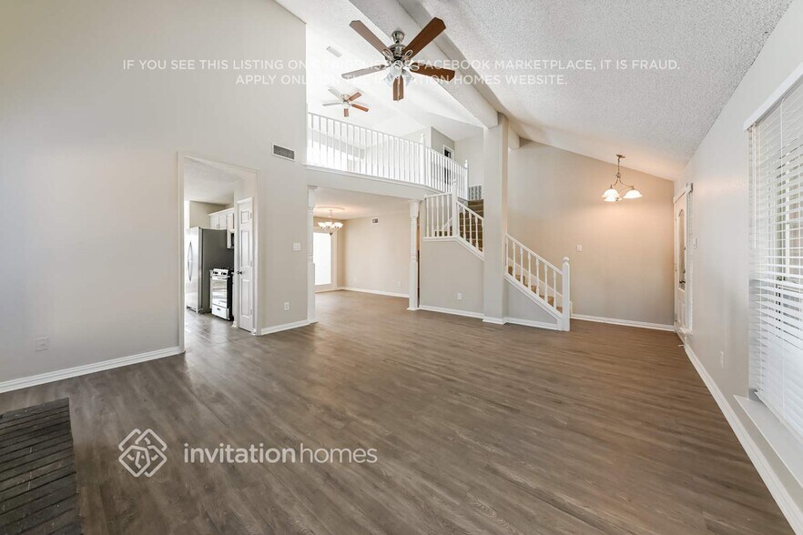 Building Photo - 1418 Baker Dr