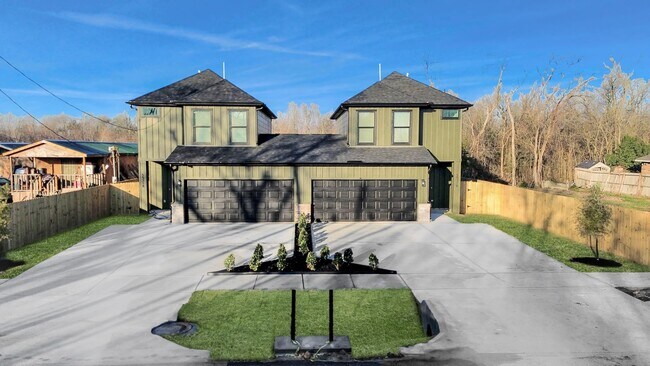 Building Photo - 5531 Nielan St