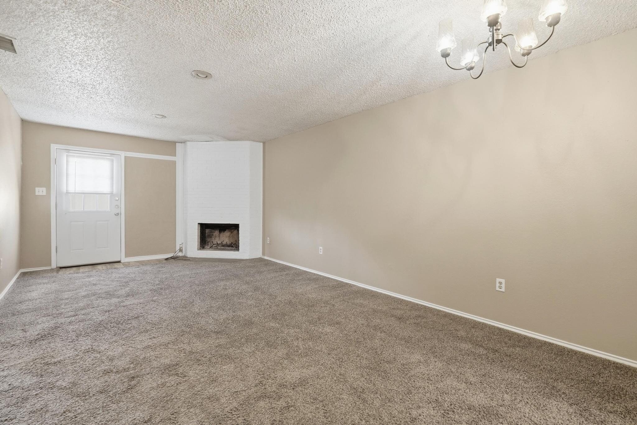 Building Photo - 246 Washington Blvd