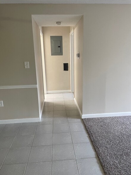 Building Photo - 22 Walden Dr