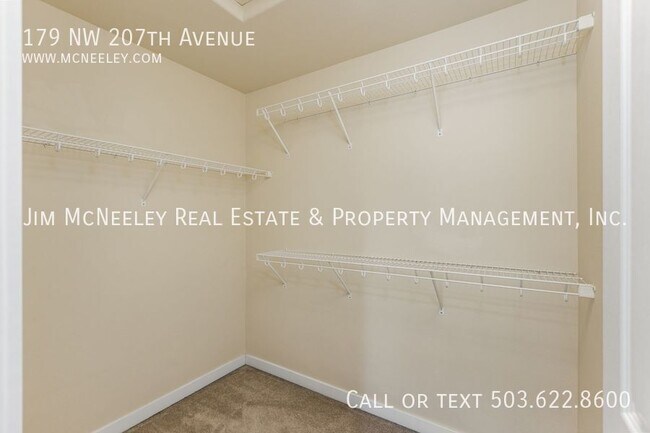 Building Photo - 179 NW 207th Ave