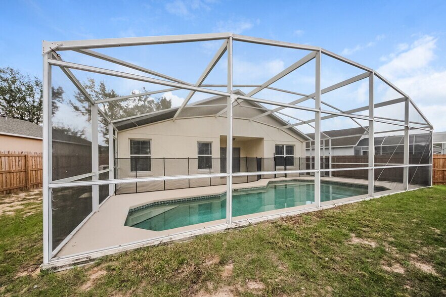 Building Photo - 1125 Winding Water Way