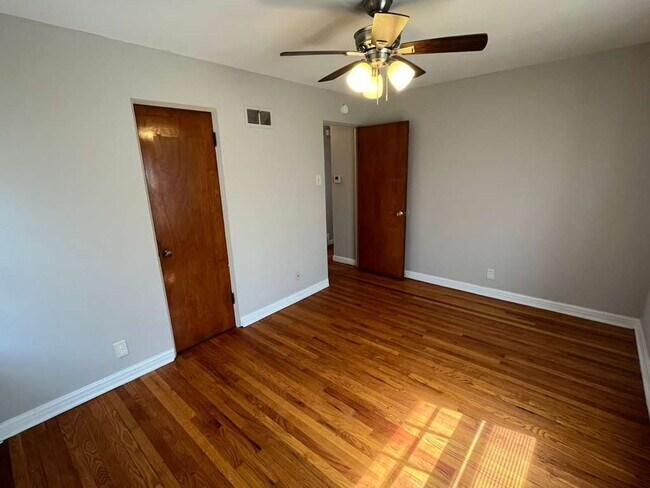 Building Photo - 9813 Lullaby Ln