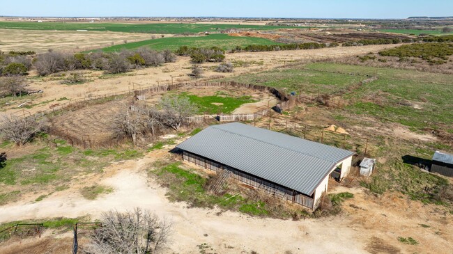 Building Photo - 6506 FM 913, Stephenville, TX 76401