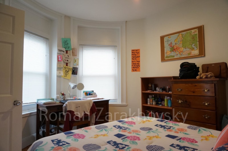 Building Photo - 10 Brainerd Rd