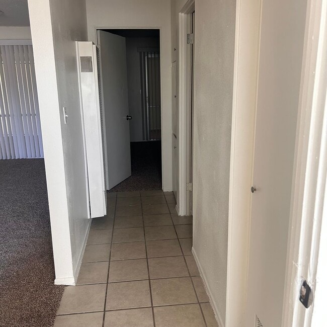 Building Photo - 55+ COMMUNITY- 2 BEDROOM 2 BATH FOR RENT A...