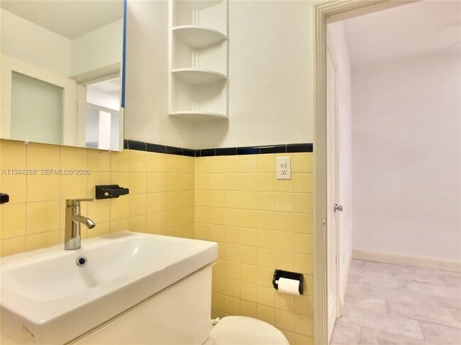 Building Photo - 260 Euclid Ave