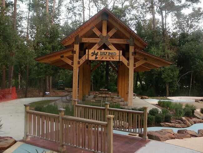 Building Photo - 122 Colton Ct