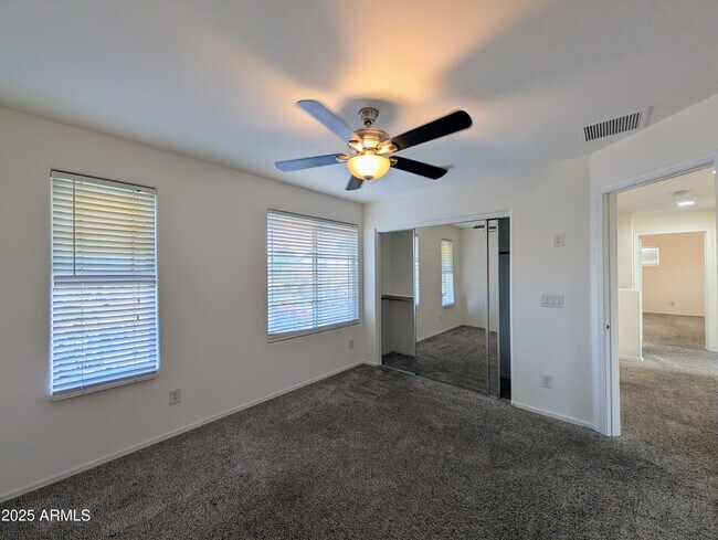 Building Photo - 3848 E Pollack St