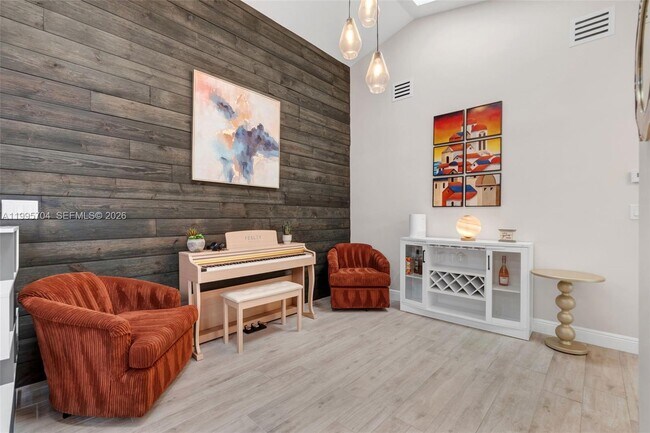 Building Photo - 4220 Grove Park Ln