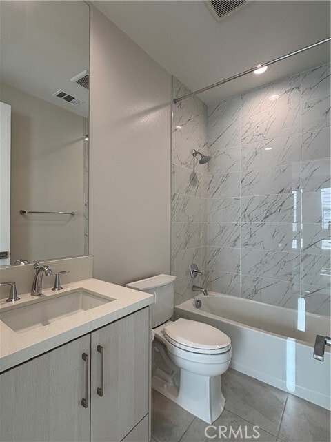 Building Photo - 160 Longden