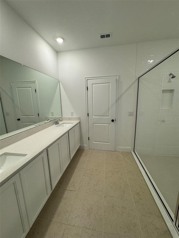 Building Photo - 11425 Mandarin Cir