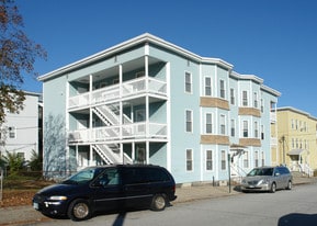 Building Photo - 176 Hall St