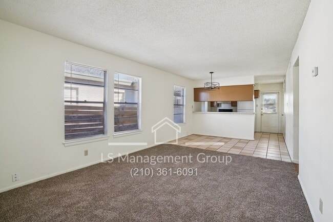 Building Photo - 6607 Cherryleaf St