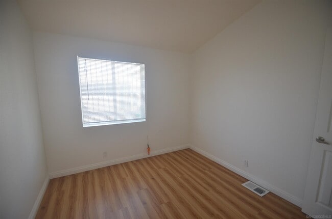 Building Photo - 3838 43rd St