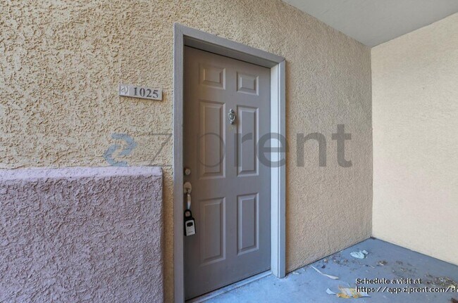 Building Photo - 2134 E Broadway Rd