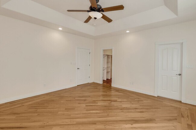 Building Photo - 2245 Idella Ct