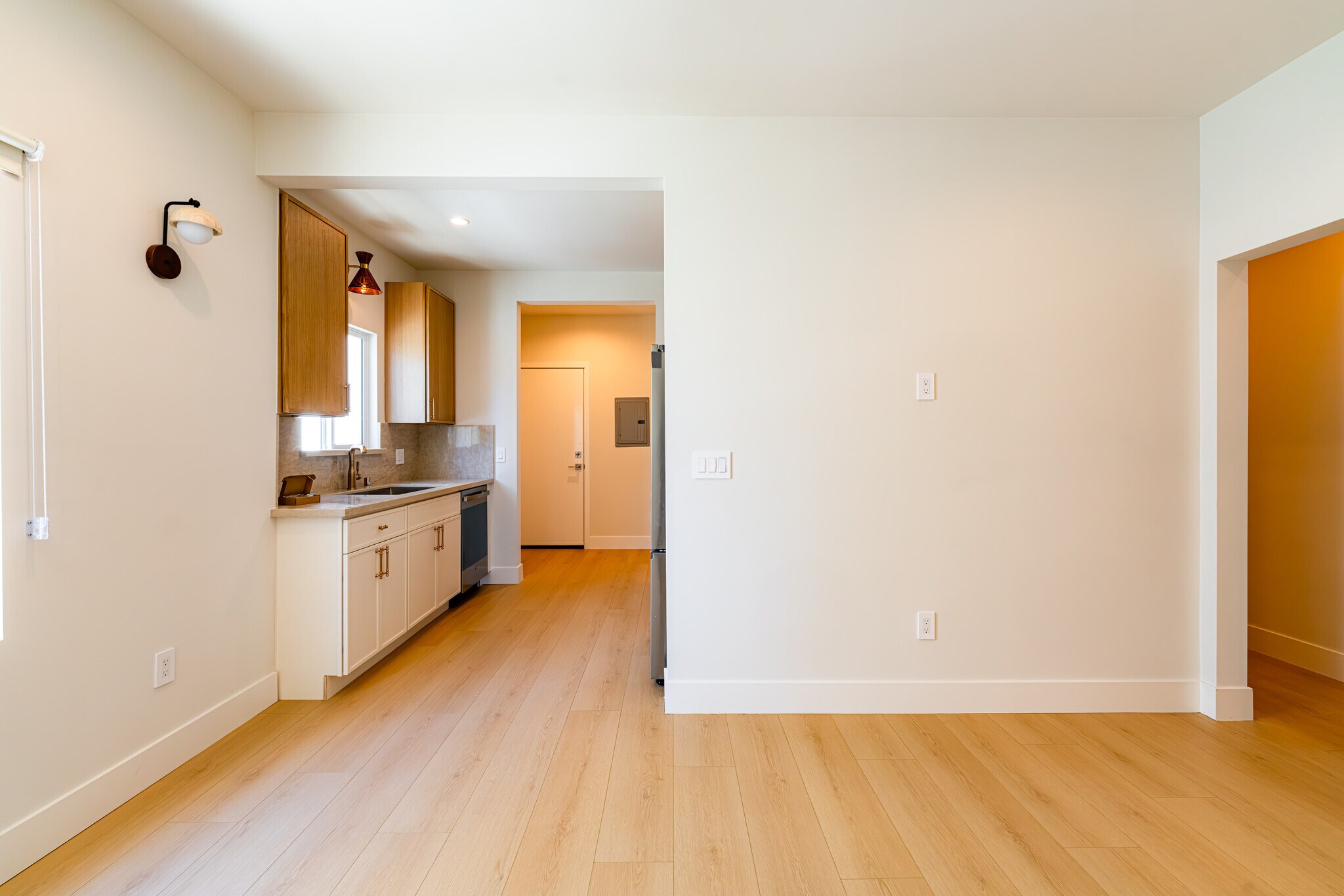 Building Photo - 4639 W 18th St