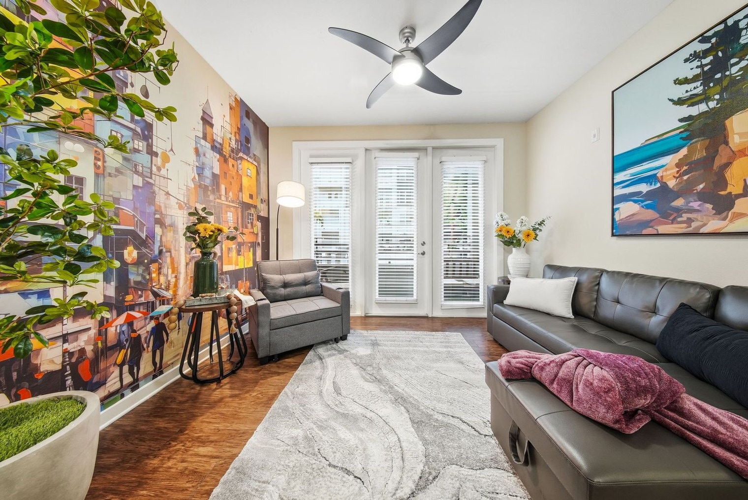 Building Photo - 1700 W Cleveland St