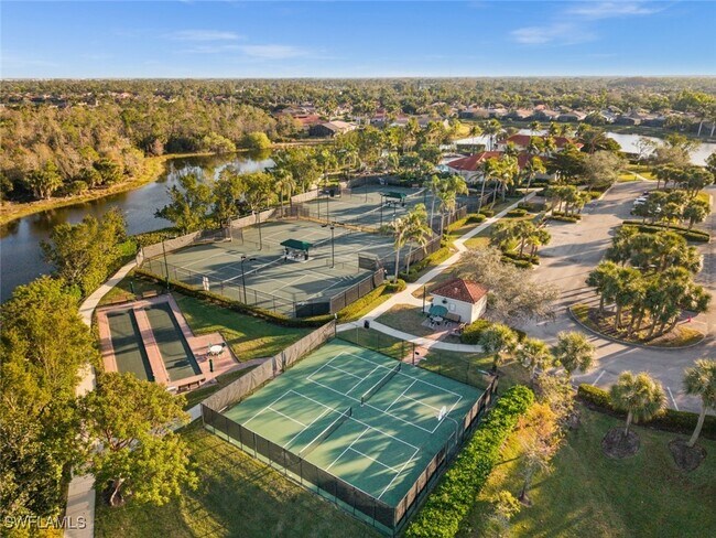 Building Photo - 8792 Largo Mar Dr